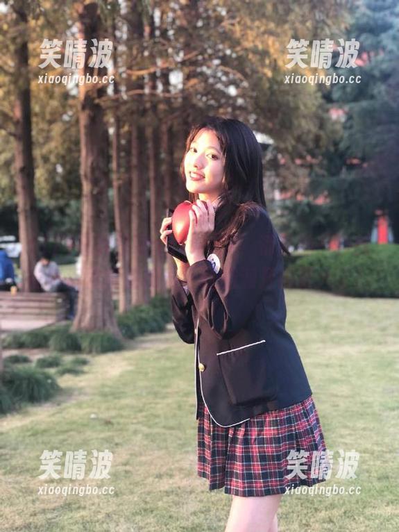 每次登录www.17，都有种一秒就能热泪盈眶的感觉，这脑洞开得更大了！