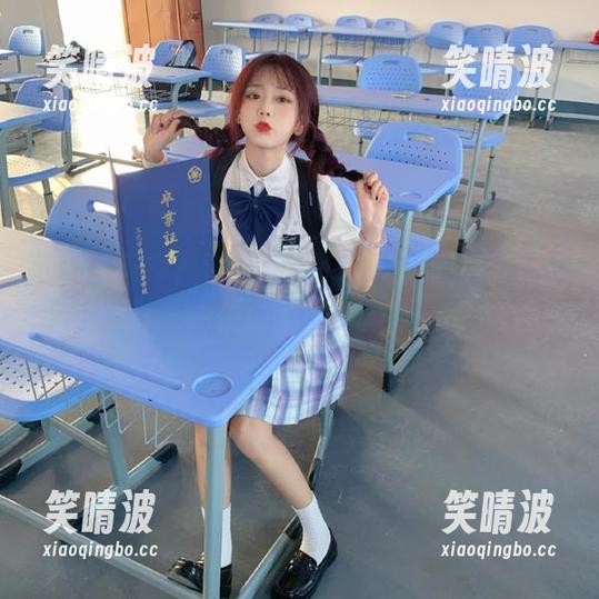 无聊？快来www.17视频，看看这些荒唐的表情包！