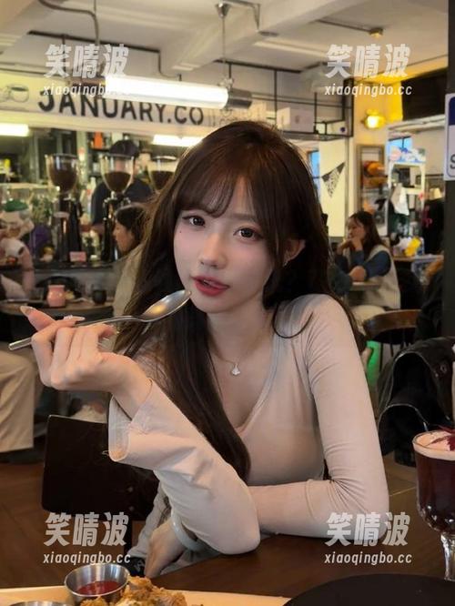想领略最新资讯？718.st，免费下载就能看哦！