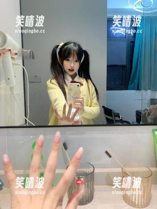 看到九一黑料社的链接想起那张尴尬的旧照，哈哈。