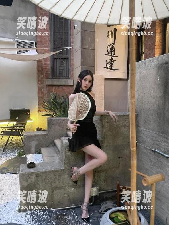 请问五一吃瓜首页的瓜在哪里，我这边快要渴望得受不了了！