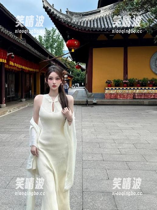 登录吃瓜网，肚子里空空如也？赶快拿起小叉子，免费吃瓜！