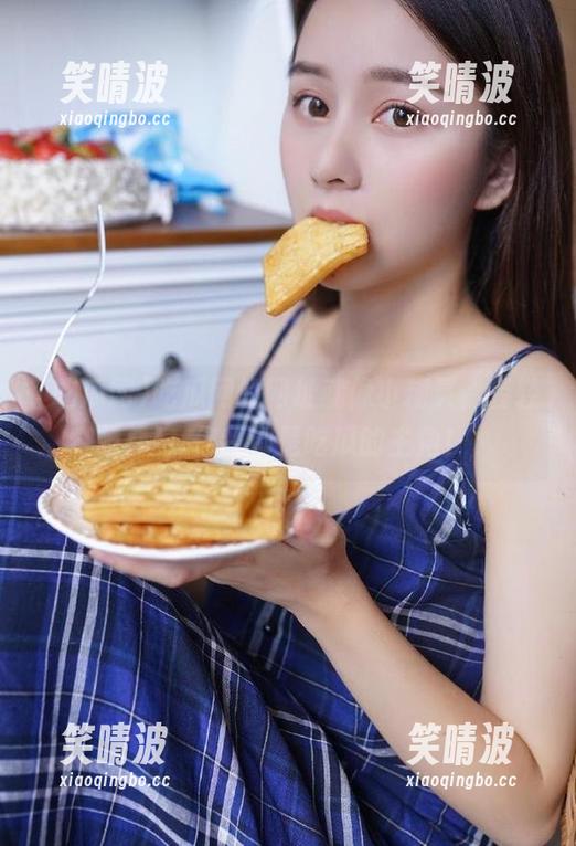 吃瓜网的网址就像小精灵，轻轻一戳，你我都是吃瓜的主角！