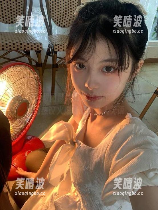 朝阳群众们又开始忙了，吃瓜网直达热议火爆场景真让人无语。