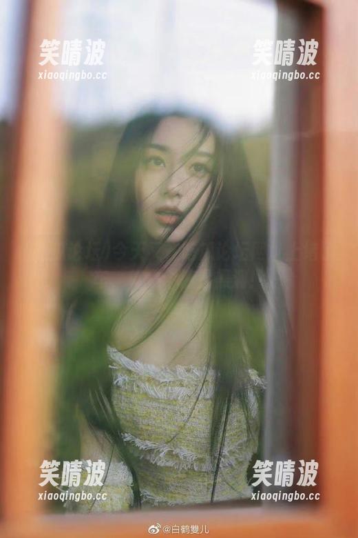 今天又在吃瓜论坛网址上堵了车，真是个流量黑洞！