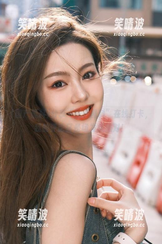 分享“国产黑料”在线打卡，我的评论区是场发疯派对！