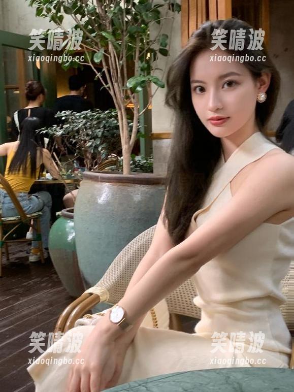 “黑料吃瓜”官网传送门：一小步，你的好奇心一大步