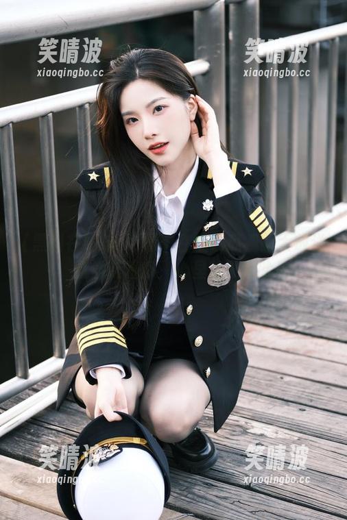 黑料在线吃瓜视频大放送，优雅吃着瓜，心里却…哈哈！