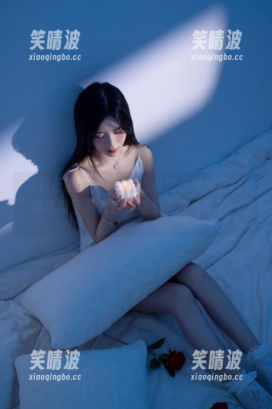 一不小心点进“黑料正能量”的苹果下载入口，结果被跳转吓了一跳。