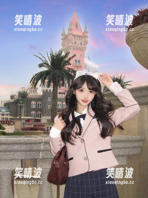黑料社app导航：带你走进吃瓜的奇妙世界，快来体验吧！