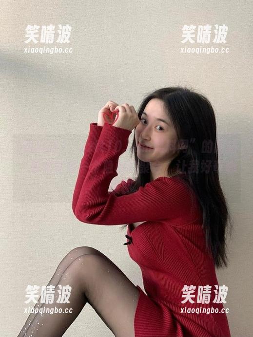 “zztt10.ccm黑料网”的网站，感觉就像一个隐秘的聚会，让我好奇心爆棚。