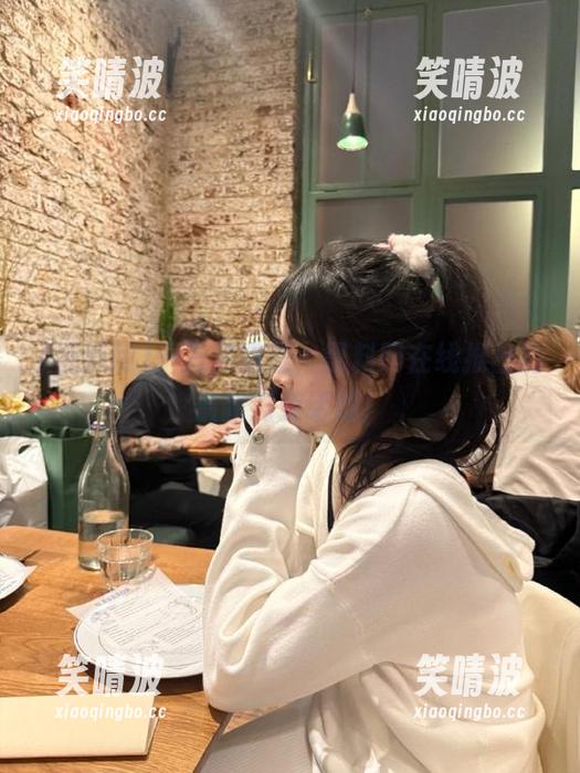 千万别错过，黑料网在线推出的最新热辣话题！