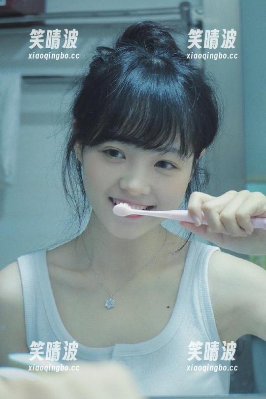 通过黑料老司机，永久获取不为人知的糗事集合！